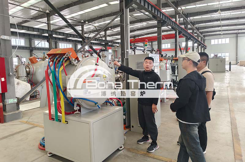 西安某新材料企业签约郑州博纳热 真空钎焊技术助力精密制造升级